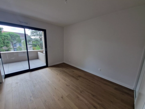 Image d'un appartement 3 pièces, 74 m² à louer à écully (69130) à 1750€ à "écully" (69130)
