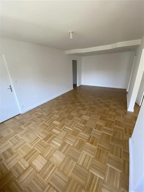 Image d'un appartement · 4 pièces · 101.6 m² à 1476€ à "écully" (69130)