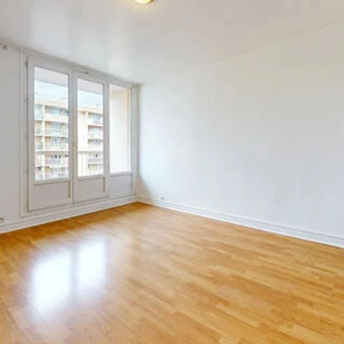 Image d'un appartement à louer à 850€ à chilly-mazarin (91380)