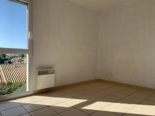 Image d'un en location appartement 5 pièces 87 m à 990€ à narbonne (11100)