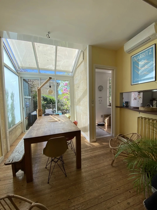 Image d'un en location maison 7 pièces 180 m à 2631€ à bordeaux (33200)
