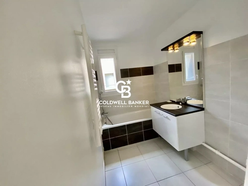 Image d'un en location appartement 4 pièces 100 m à 1742€ à chens-sur-léman (74140)