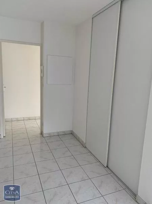 Image d'un appartement 3 pièces, 65 m² à louer à niort (79000) à 618€ à niort (79000)