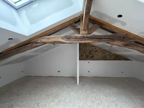 Image d'un maison 4 pièces, 85 m² à louer à la roche-sur-yon (85000) à 1200€ à la roche-sur-yon (85000)