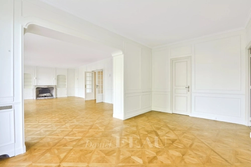 Image d'un annonce appartement à louer à 5500€ à saint-germain-en-laye (78100)