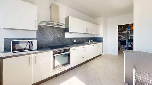 Image d'un superbe appartement 4 pièces à louer à mulhouse - vue imprenable ! à 1150€ à mulhouse (68100)