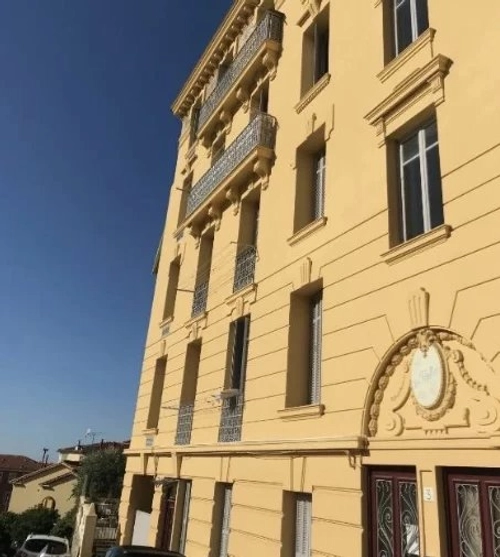 Image d'un en location appartement 3 pièces à 1400€ à menton (06500)