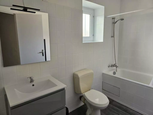 Image d'un maison 4 pièces, 74 m² à louer à château-renault (37110) à 720€ à château-renault (37110)