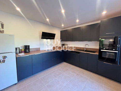 Image d'un maison à louer meublé à saint-savin - 5 pièces avec jardin à 1400€ à saint-savin (86310)