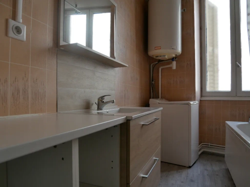 Image d'un appartement 2 pièces, 41 m² à louer à aix-les-bains (73100) à 616€ à aix-les-bains (73100)