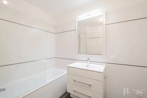 Image d'un rental apartment courbevoie marceau - république à 1929€ à courbevoie (92400)