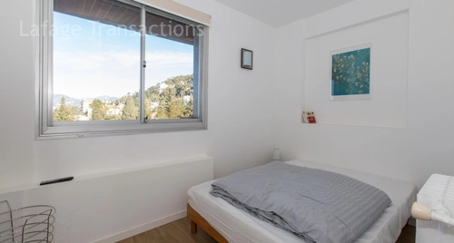Image d'un nice mont boron - beau 3 pieces meuble - residence avec piscine à 2270€ à nice (06000)