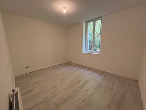 Image d'un en location appartement 3 pièces 70 m à 660€ à vienne (38200)