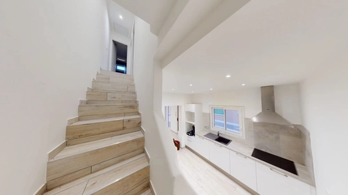 Image d'un en location appartement 3 pièces à 878€ à villefranche-sur-mer (06230)