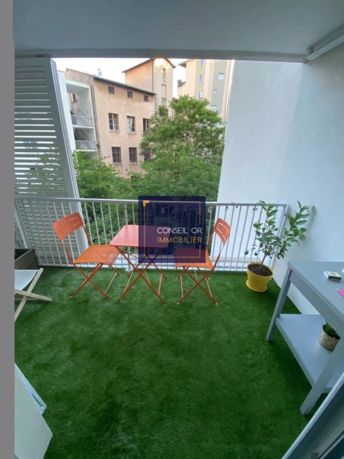 Image d'un appartement 2 pièces, 50 m² à louer à caluire-et-cuire (69300) à 940€ à caluire-et-cuire (69300)