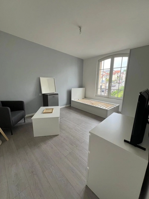 Image d'un en location appartement 1 pièce à 490€ à noisy-le-sec (93130)