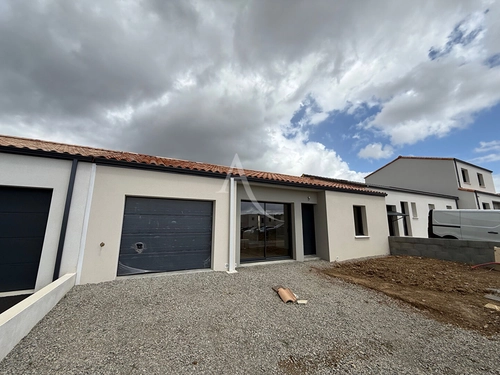 Image d'un en location maison 4 pièces 79 m à 1200€ à la roche-sur-yon (85000)