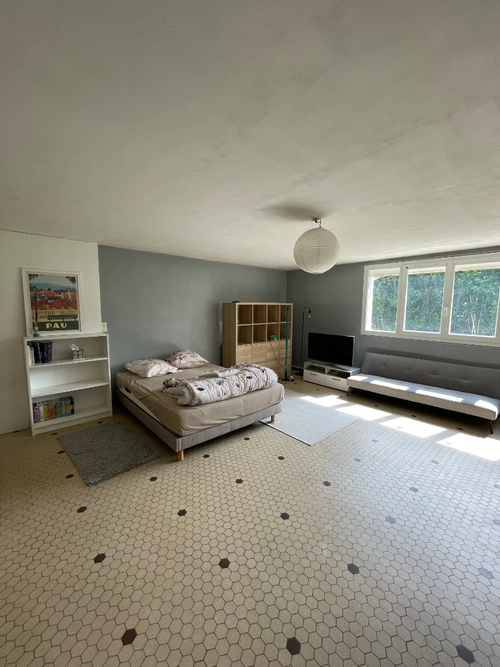 Image d'un en location maison 5 pièces 179 m à 1295€ à pau (64000)