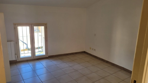 Image d'un appartement de type 3 à 530€ à nyons (26110)