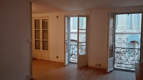 Image d'un autun, zone piétonne, autun à 385€ à autun (71400)