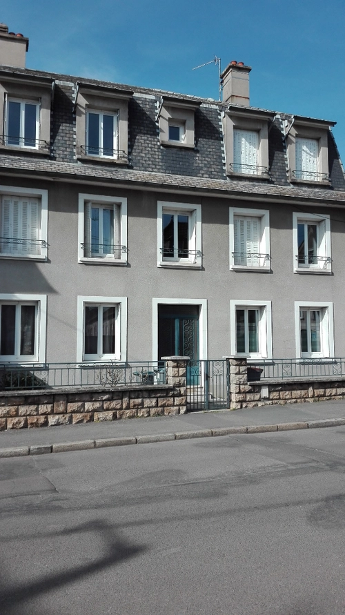 Image d'un t1 centre ville très lumineux, autun à 290€ à autun (71400)