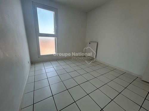 Image d'un appartement 3 pièce(s) 66.02 m2 à 690€ à miramas (13140)