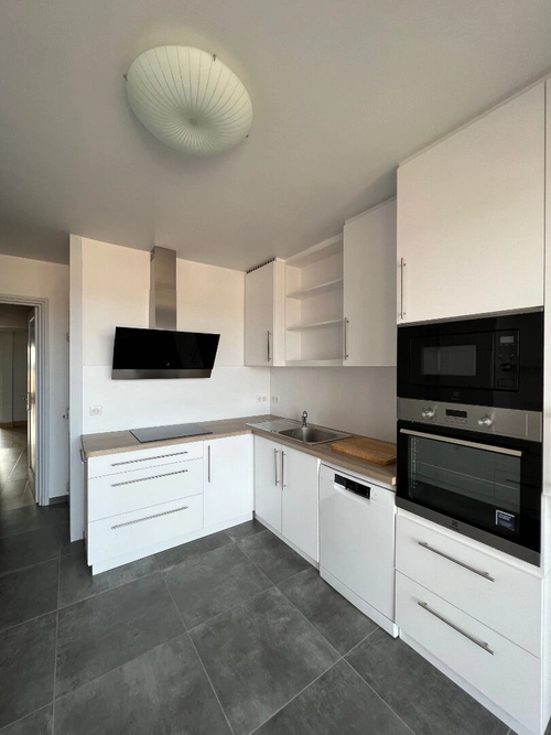 Image d'un appartement 4 pièce(s) 2 chambre(s) 133.63 m² à 1200€ à roanne (42300)