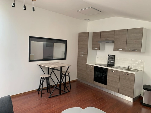 Image d'un type ii meublé - boulevard solférino à 590€ à poitiers (86000)