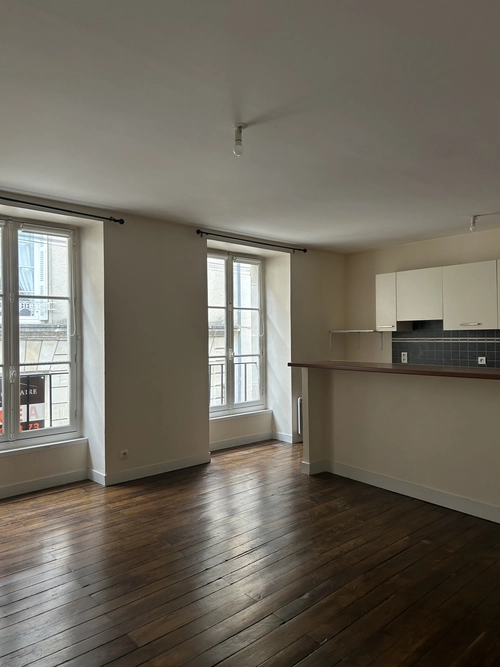 Image d'un poitiers centre-ville, proche carnot t2 bis de 62m² à 695€ à poitiers (86000)