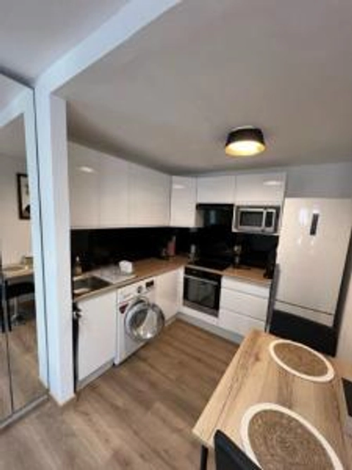 Image d'un location appartement ciotat 1 pièce 20 m2 bouches du rhone (13600) - 650 € / mois à 650€ à la ciotat (13600)