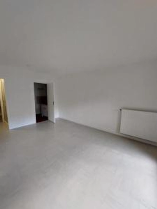 Image d'un location appartement rueil-malmaison 1 pièce 28 m2 hauts de seine (92500) - 820 € / mois à 820€ à rueil-malmaison (92500)
