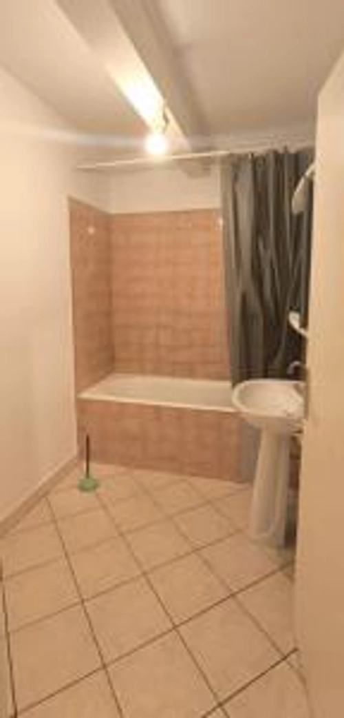 Image d'un location appartement saint-genis-laval 3 pièces 70 m2 rhone (69230) - 910 € / mois à 910€ à saint-genis-laval (69230)