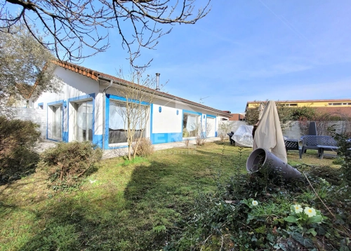 Image d'un location meublee - pau : maison de 121m² au calme avec jardin à 1750€ à pau (64000)