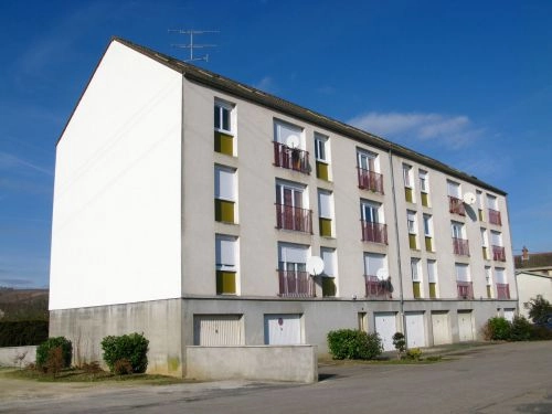 Image d'un location / appartement type 5 à st satur à 429€ à saint-satur (18300)