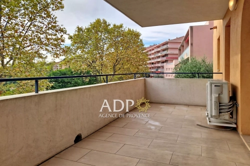 Image d'un appartement 2 pièces, 46 m² à louer à grasse (06130) à 890€ à grasse (06130)