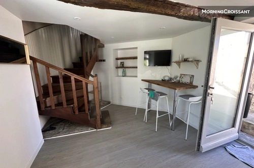 Image d'un maisonnette avec cour à 720€ à nevers (58000)