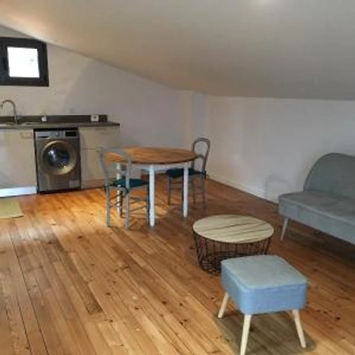 Image d'un location appartement bordeaux 2 pièces 26 m2 gironde (33000) - 810 € / mois à 810€ à bordeaux (33200)
