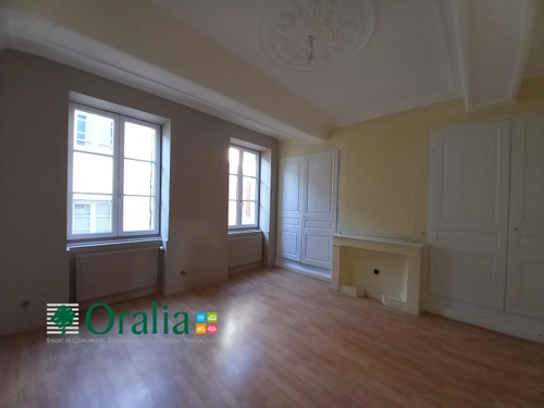 Image d'un 4 pièces appartement à louer à 590€ à tarare (69170)