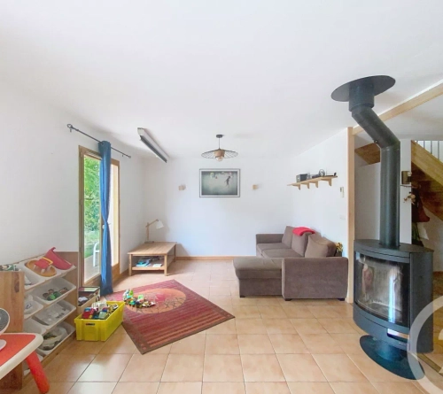 Image d'un maison 6 pièces, 150 m² à louer à claret (34270) à 1640€ à saint-mathieu-de-tréviers (34270)