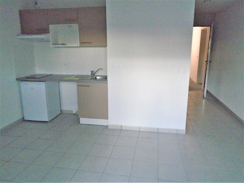 Image d'un appartement 2 pièces 41.22m² à 600€ à nice (06000)