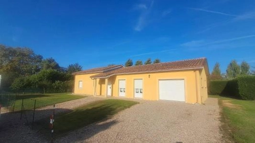 Image d'un location maison lamothe-landerron 4 pièces 157 m2 gironde (33190) - 850 € / mois à 850€ à lamothe-landerron (33190)