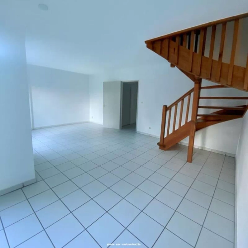 Image d'un maison 4 pièces, 84 m² à louer à poitiers (86000) à 980€ à poitiers (86000)