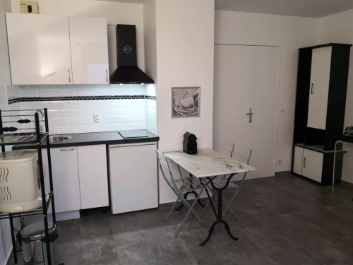 Image d'un appartement 1 pièce, 30 m² à louer à montigny-le-bretonneux (78180) à 850€ à montigny-le-bretonneux (78180)