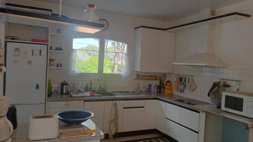 Image d'un maison 5 pièces, 190 m² à louer à saint-raphaël (83700) à 5300€ à saint-raphaël (24160)