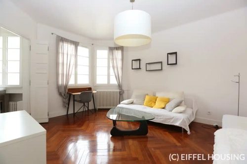 Image d'un rue saint didier - à 1600€ à paris 16ème (75116)