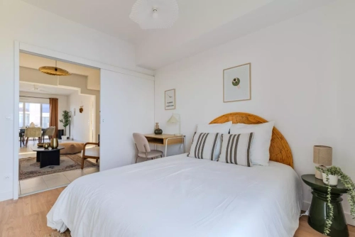 Image d'un appartement 1 pièce, 12 m² à louer à bordeaux (33800) à 534€ à audenge (33980)