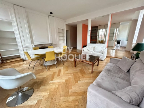 Image d'un appartement 3 pièces, 112 m² à louer à lyon 1 (69001) à 1790€ à sainte-foy-lès-lyon (69110)