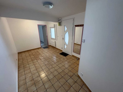 Image d'un maison plein pied 28.16 m², 2 pièces avec cour à tours, proche bretonneau et centre ville à 565€ à tours (37200)