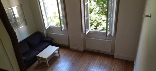 Image d'un appartement 3 pièces, 64 m² à louer à lyon 4 (69004) à 990€ à sainte-foy-lès-lyon (69110)