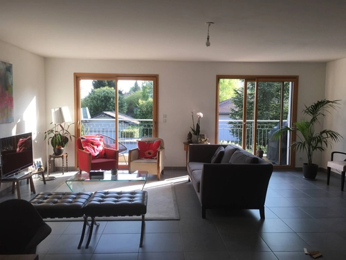 Image d'un appartement à louer - divonne-les-bains 5 pièces de 155 m² à 3200€ à sin-le-noble (59450)